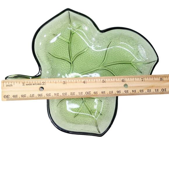 Hazel Atlas Avocado Green Glass Leaf Dish Trinket Jewelry Tray Snack Vintage - Picture 6 of 6